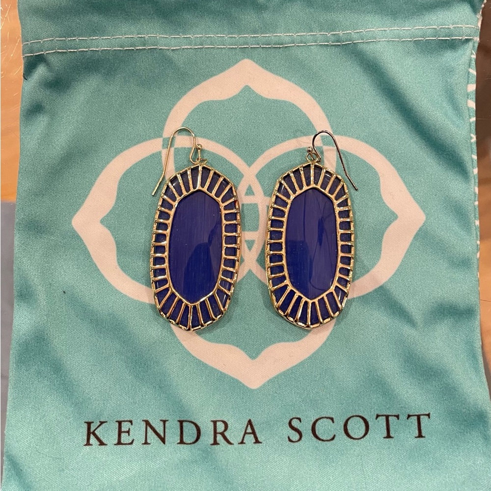 Kendra Scott earrings